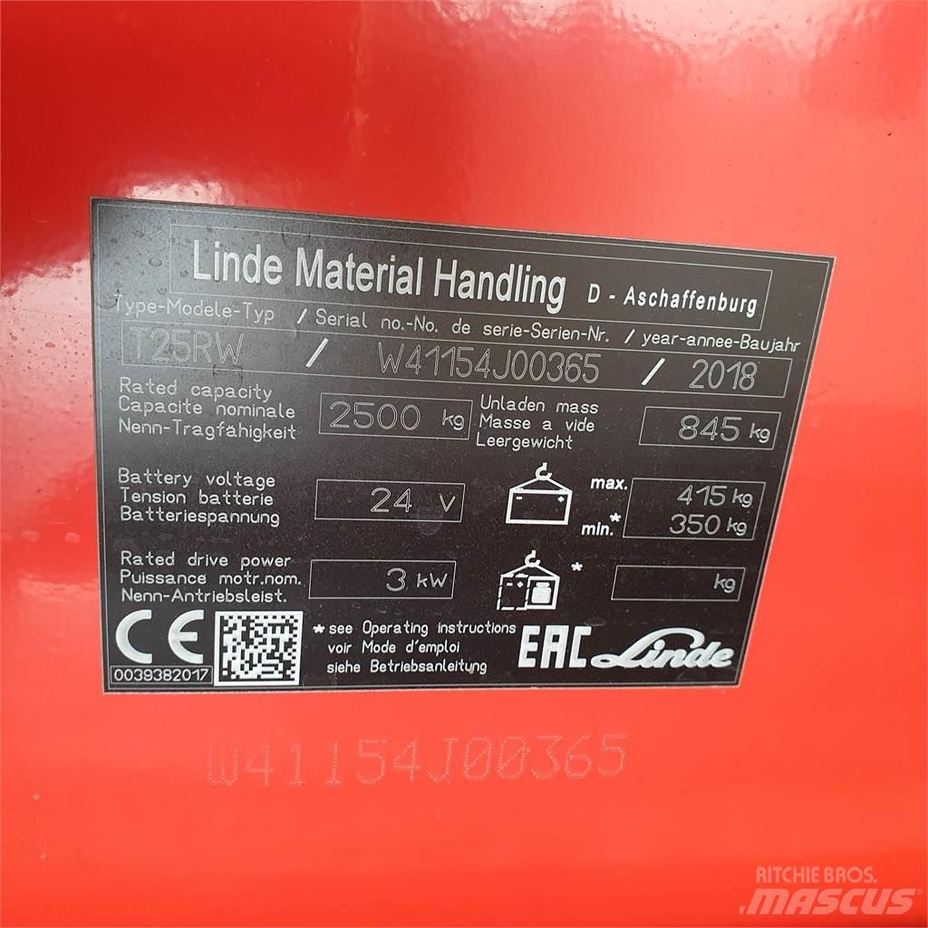 Linde T25RW-lang Transpalette accompagnant