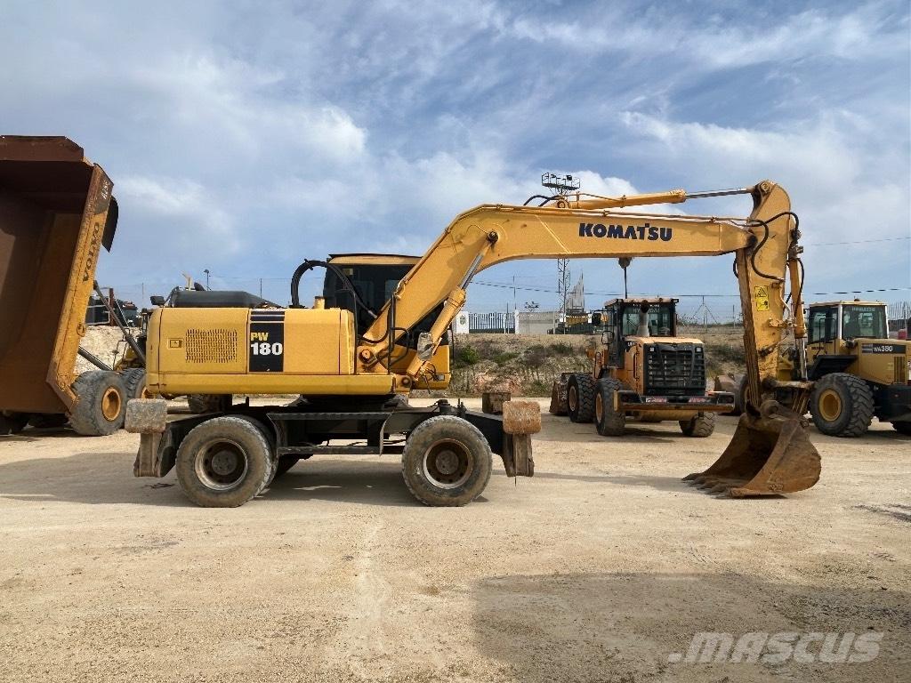 Komatsu PW 180 Pelle sur pneus