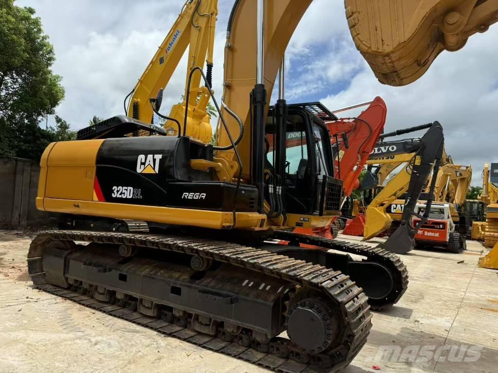 CAT 325 D L Pelle sur chenilles