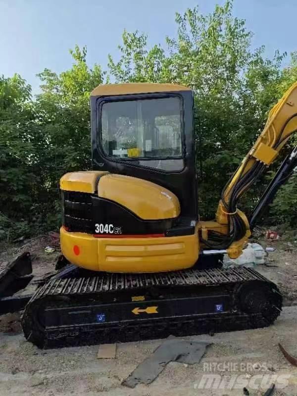 CAT 304 C CR Mini pelle < 7t