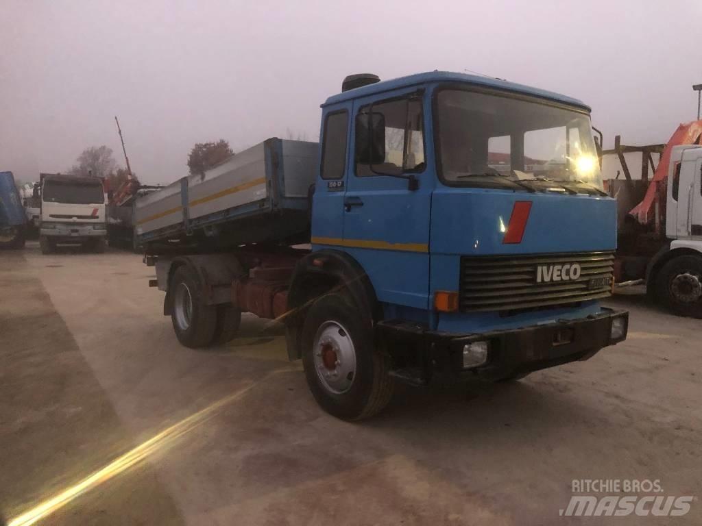 Iveco 150-17 Camion benne
