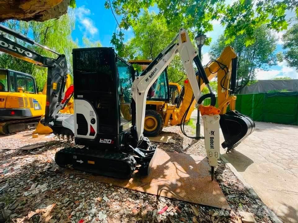 Bobcat E20z Mini pelle < 7t