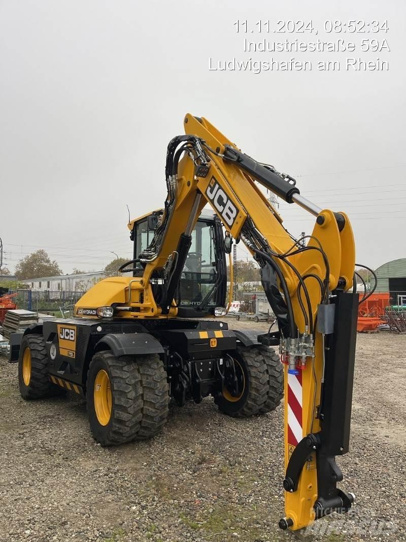 JCB HydraDig 110W Pelle sur pneus