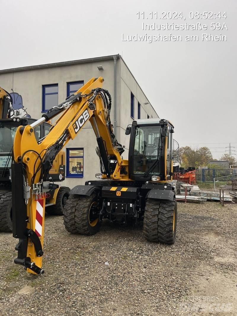 JCB HydraDig 110W Pelle sur pneus