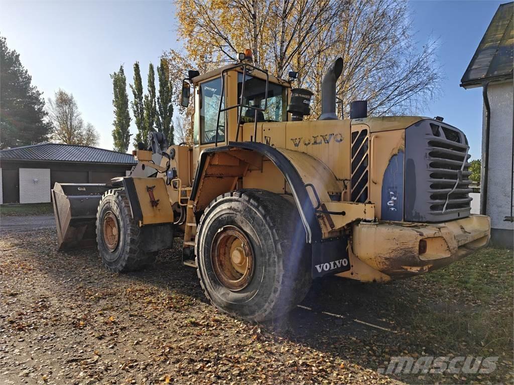 Volvo L180E Chargeuse sur pneus