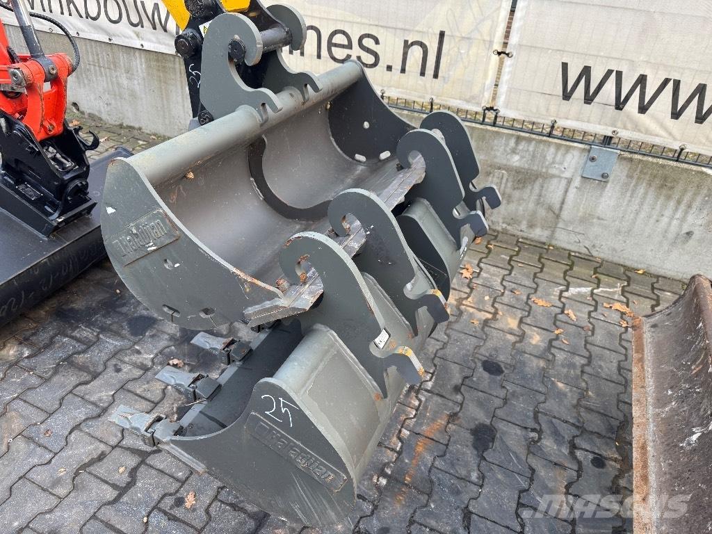 Komatsu PC 26 MR-3 Mini pelle < 7t