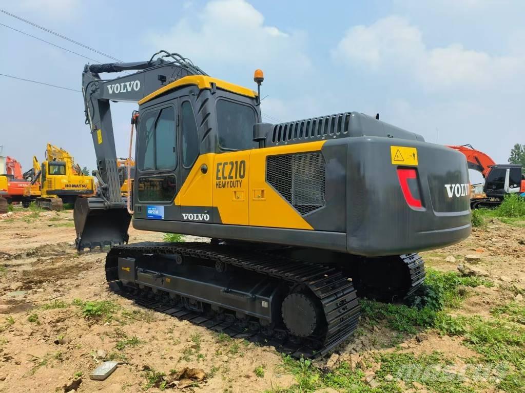 Volvo EC 210 Pelle sur chenilles