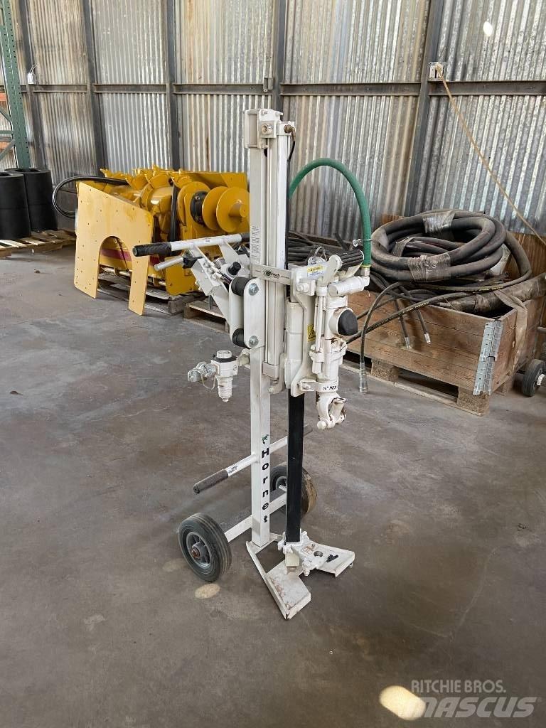  Minnich Hornet 24/22 Accessoires pour centrale à béton