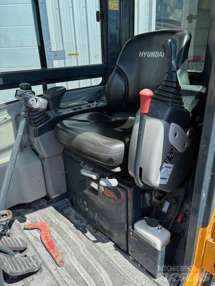Hyundai R25Z-9 AK Mini pelle < 7t