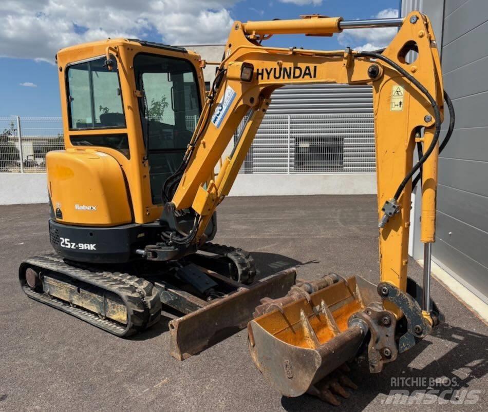 Hyundai R25Z-9 AK Mini pelle < 7t