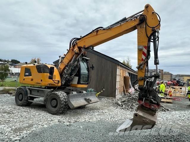 Liebherr A 916 Pelle sur pneus