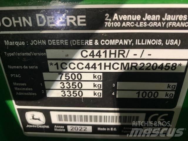John Deere C441 R Presse à balle ronde