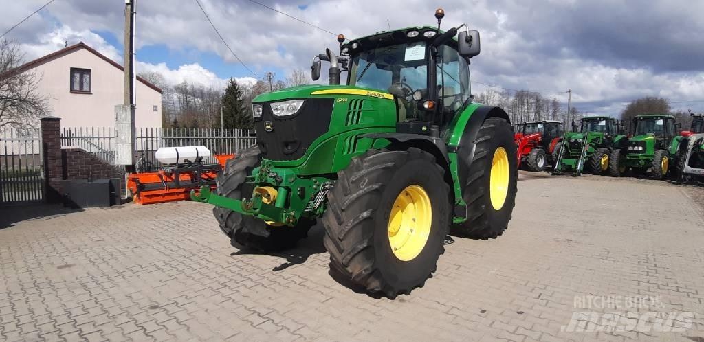 John Deere 6210 R Tracteur