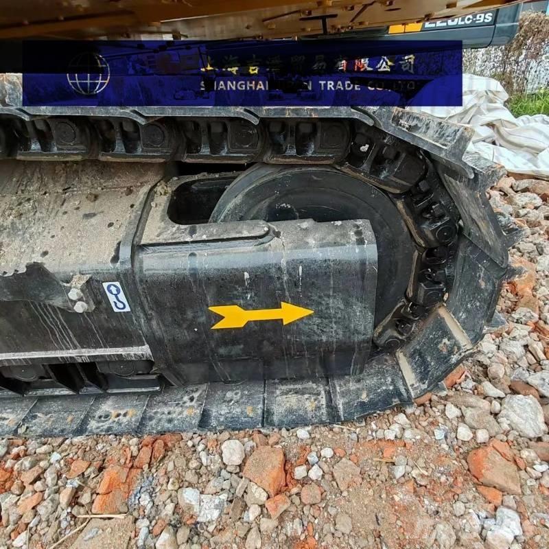 CAT 349 D Pelle sur chenilles
