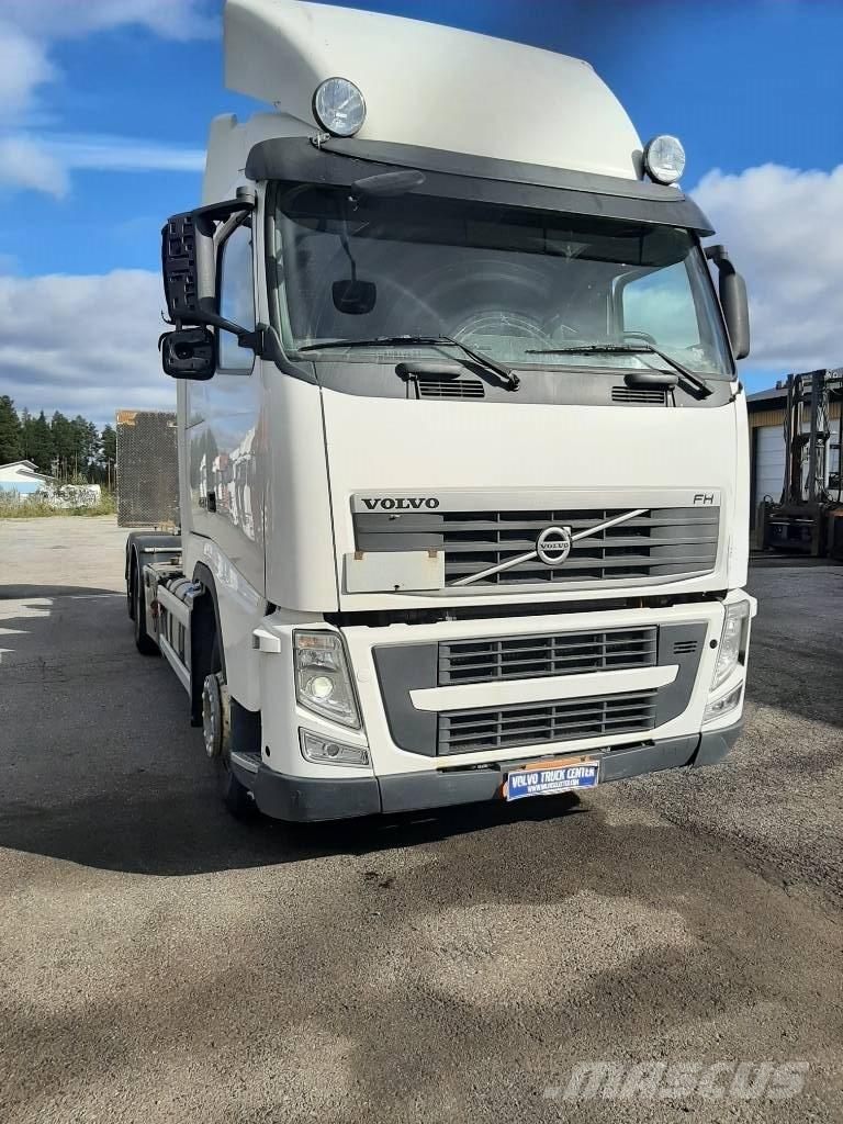 Volvo FH 13 Camion porte container