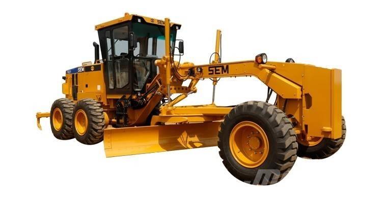 SEM 655D Niveleuse