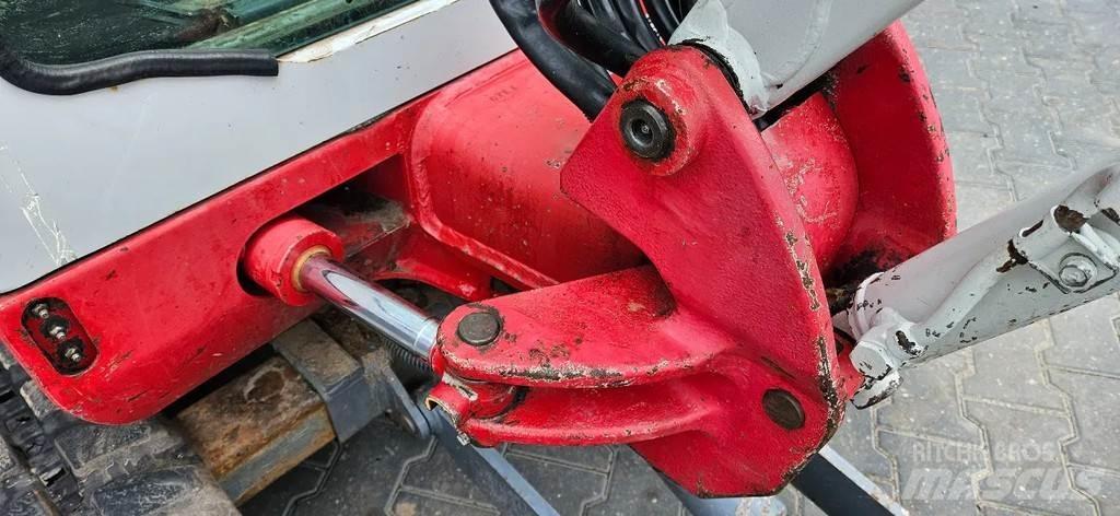 Takeuchi TB016 Mini pelle < 7t