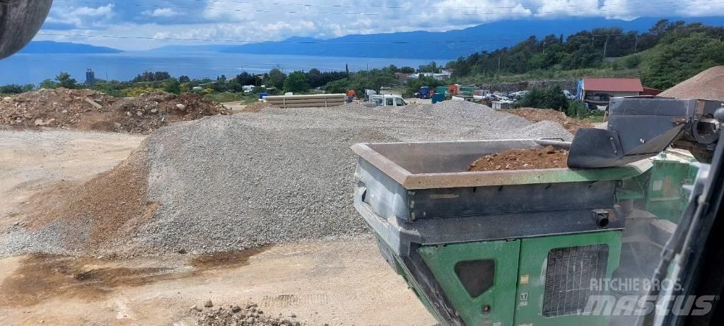 Terex cobra 230 Concasseur