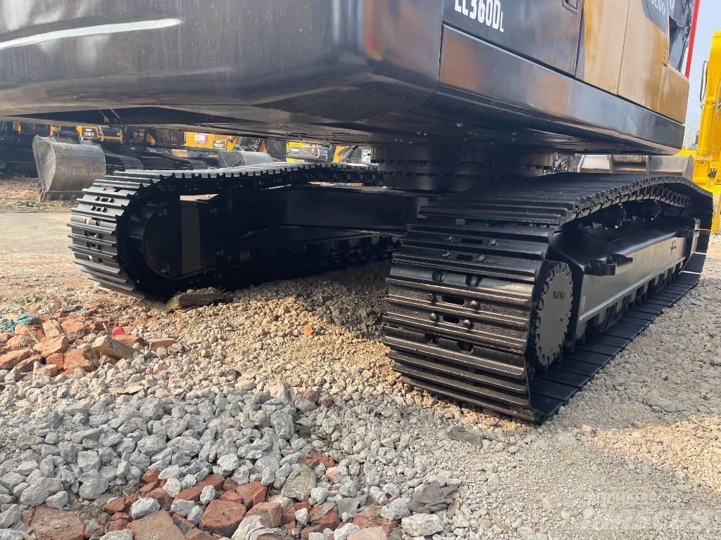 Volvo EC 360 Pelle sur chenilles