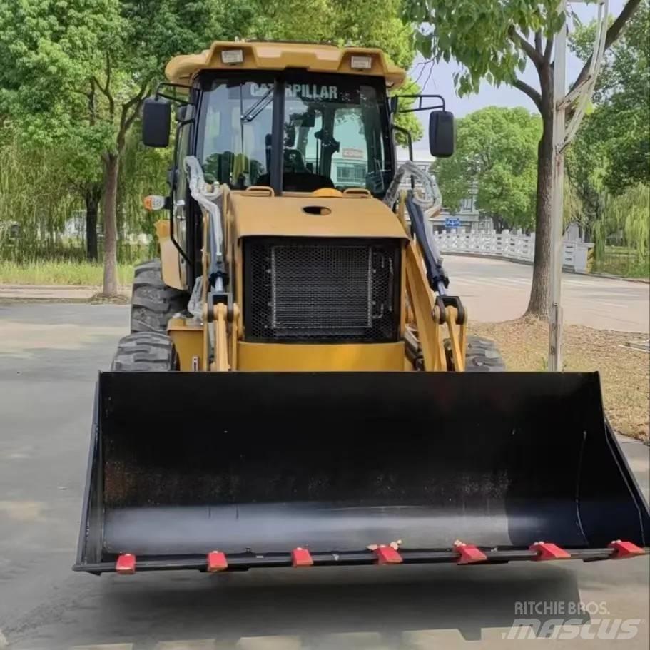 CAT 420 F Tractopelle