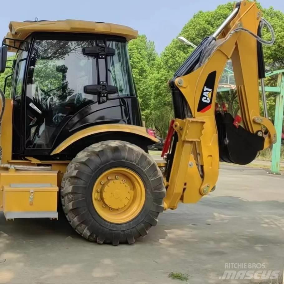 CAT 420 F Tractopelle