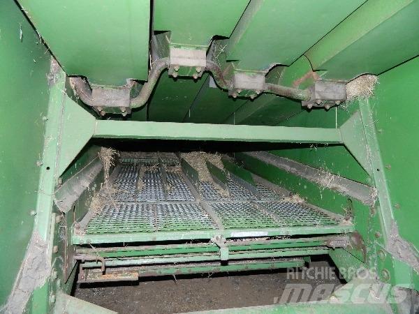 John Deere 960 Moissonneuse batteuse