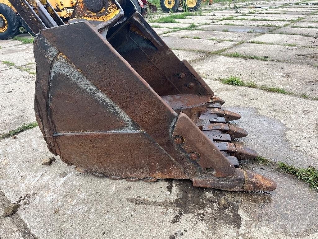 Komatsu PC 300-8 Pelle sur chenilles