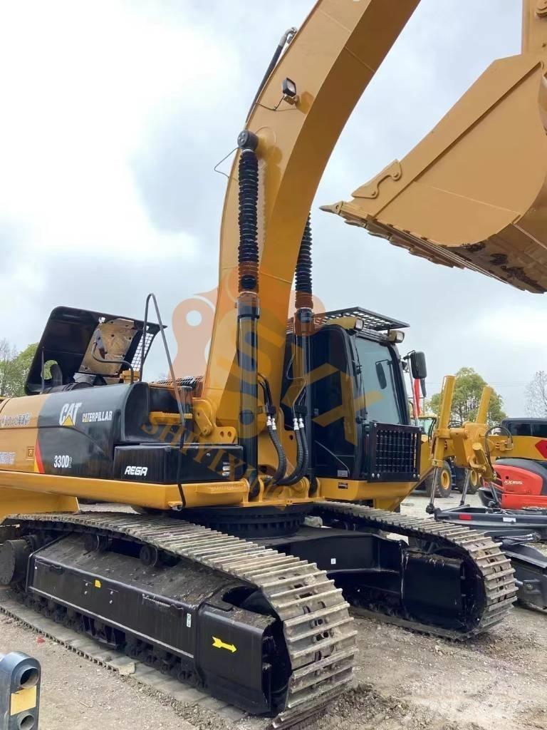 CAT 330 D2 Pelle sur chenilles