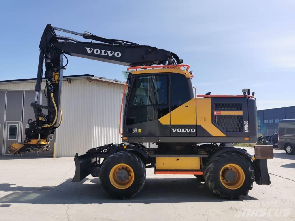 Volvo EW160E Pelle sur pneus