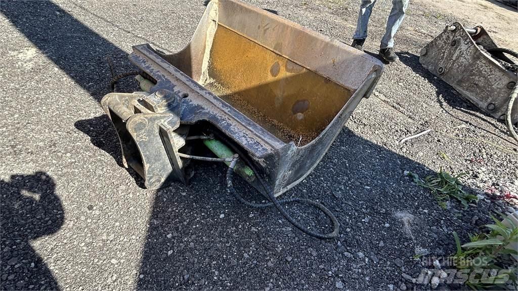 JCB 4CX PRO Tractopelle