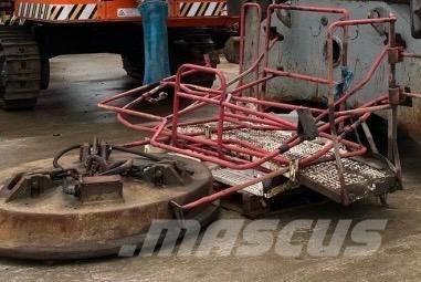 CAT M 325 D MH Pelle sur pneus