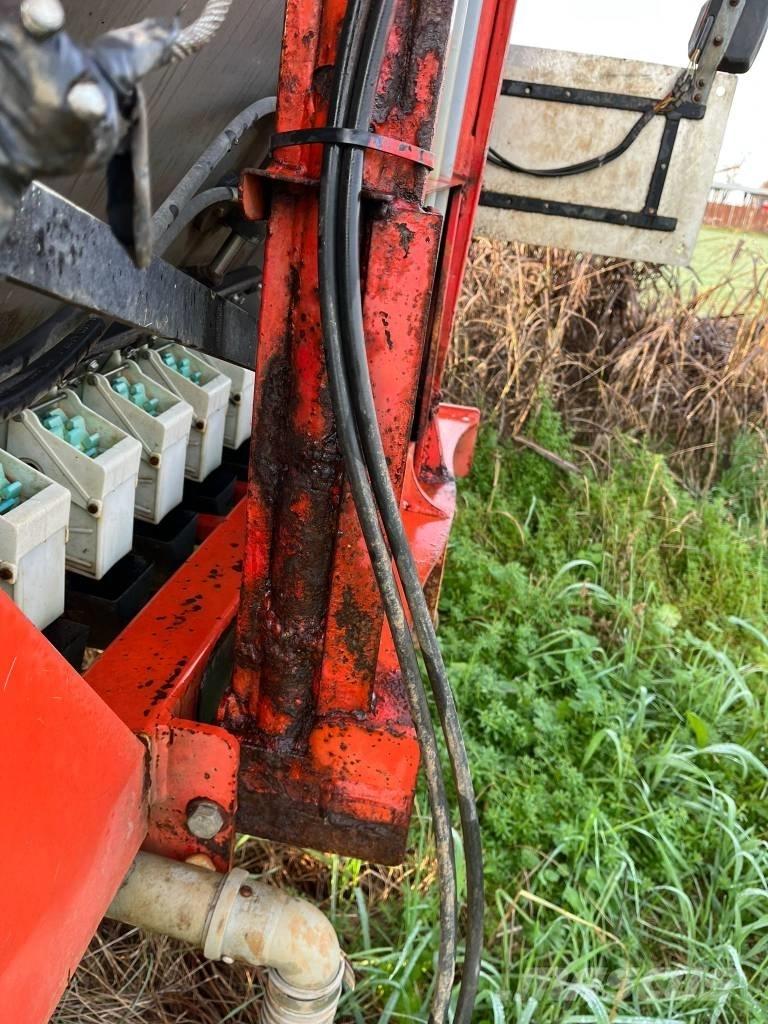  DAMAX 1700 R Autre semoir agricole