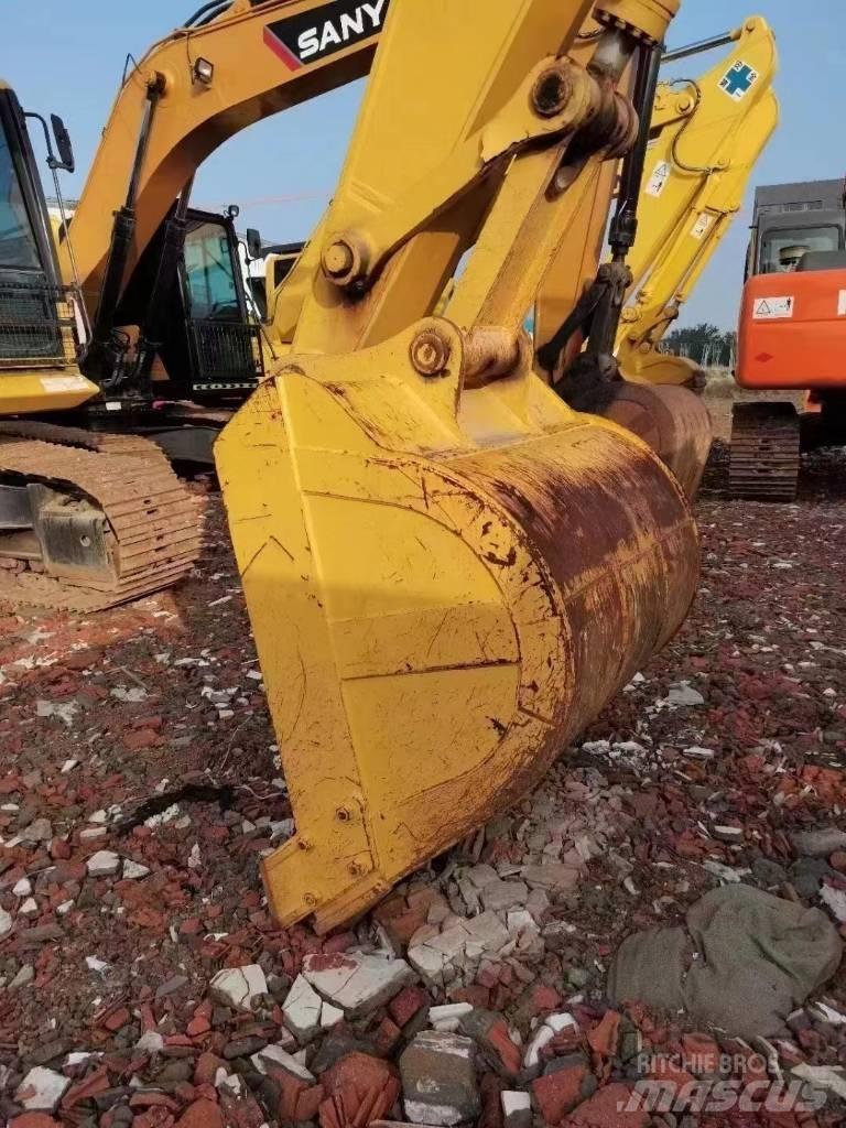 Komatsu PC 210 Pelle sur chenilles