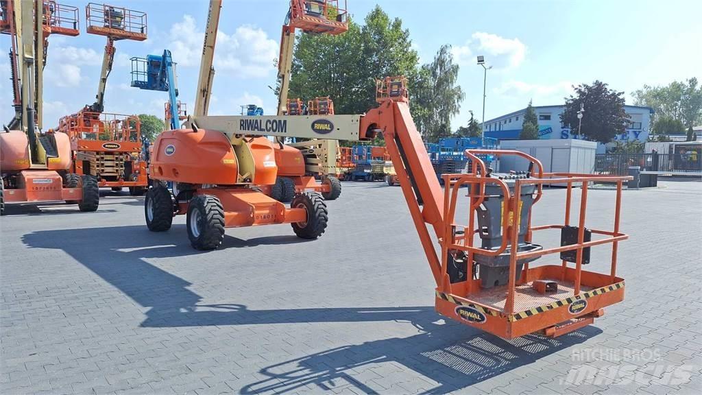 JLG 460SJ Nacelles télescopiques