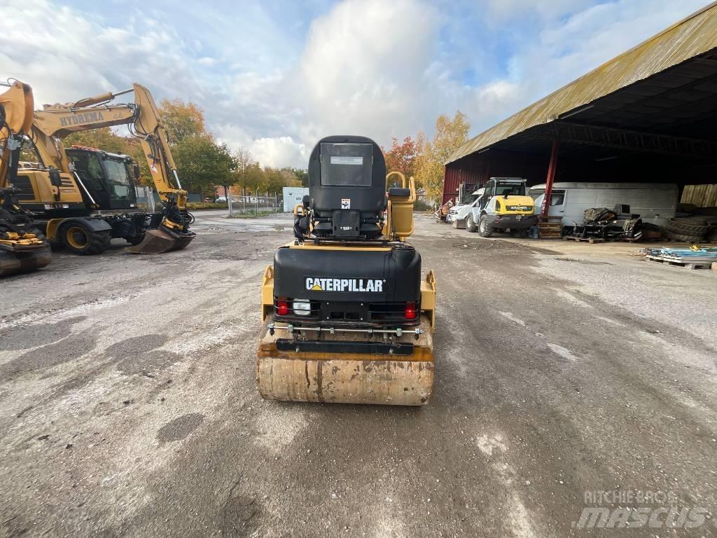 CAT CB 224E Rouleaux tandem