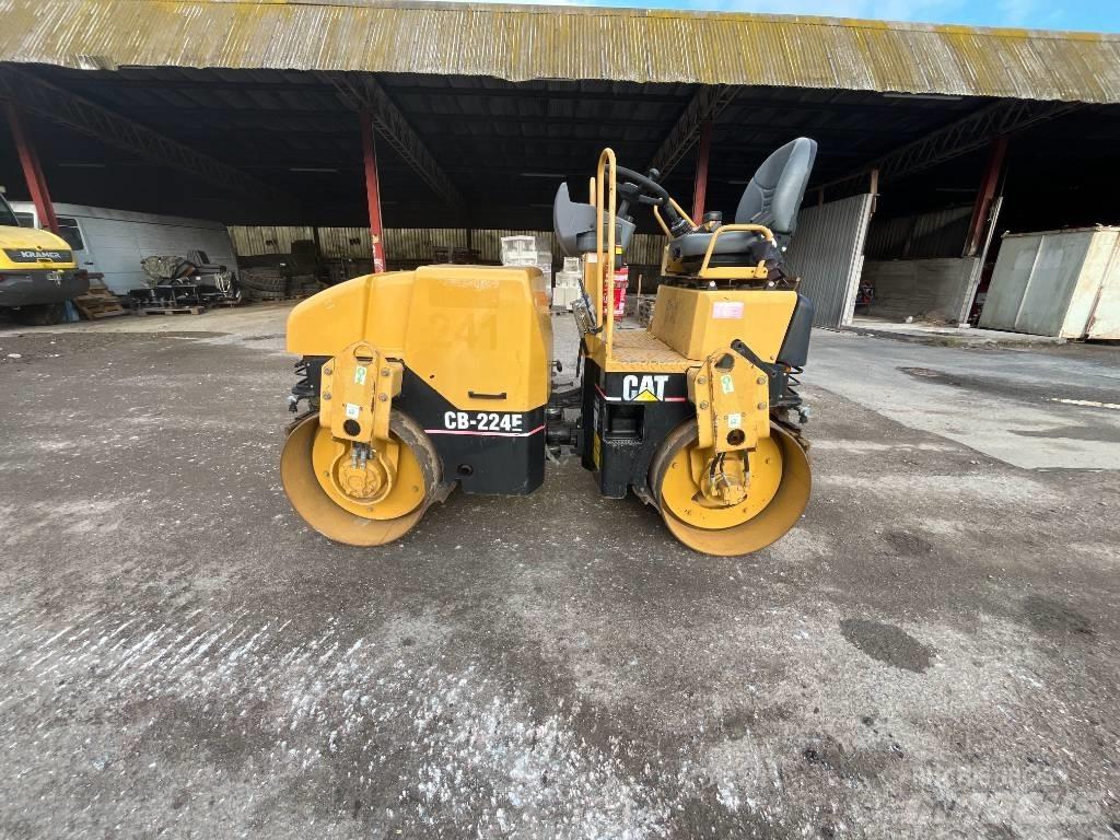 CAT CB 224E Rouleaux tandem
