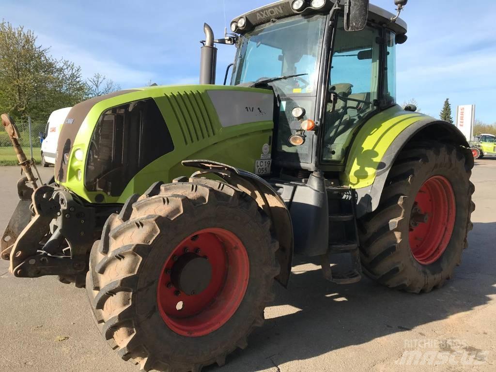 CLAAS AXION 810 Tracteur
