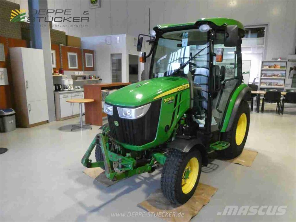 John Deere 3039R Micro tracteur