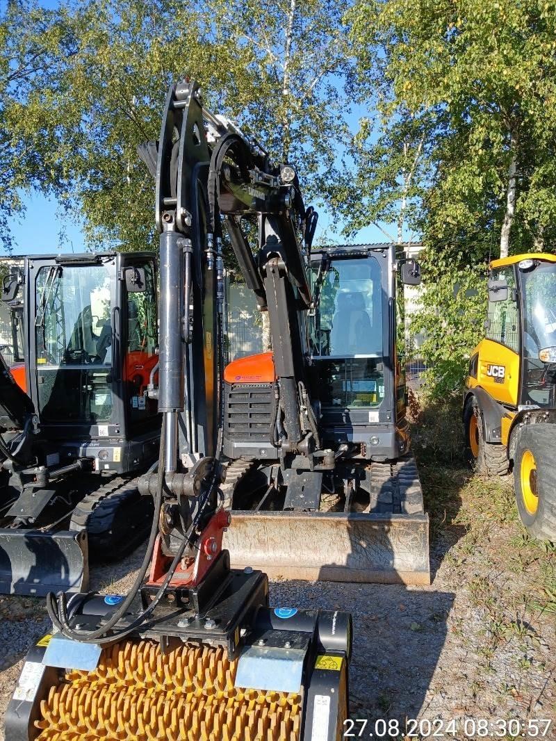 Eurocomach 55TR Mini pelle < 7t