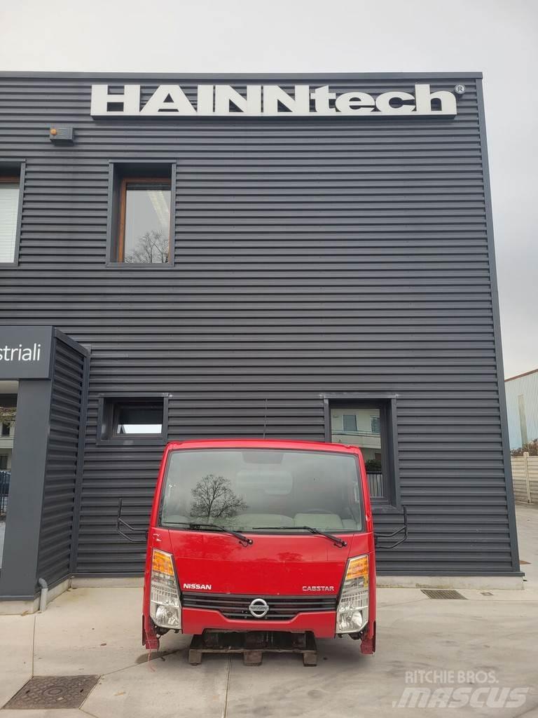 Nissan Cabstar Cabines