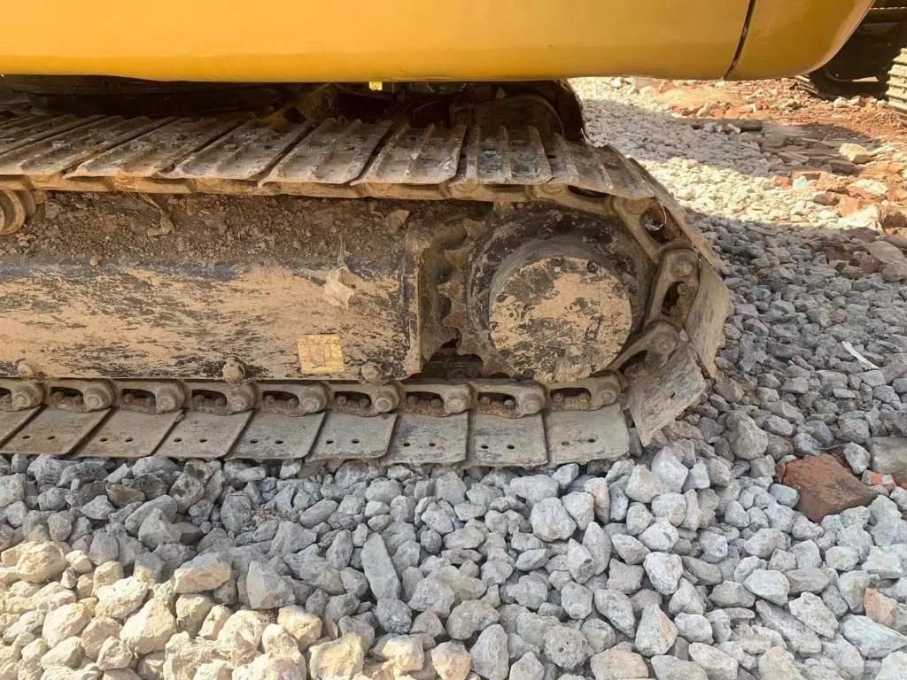 CAT 306 Pelle sur chenilles