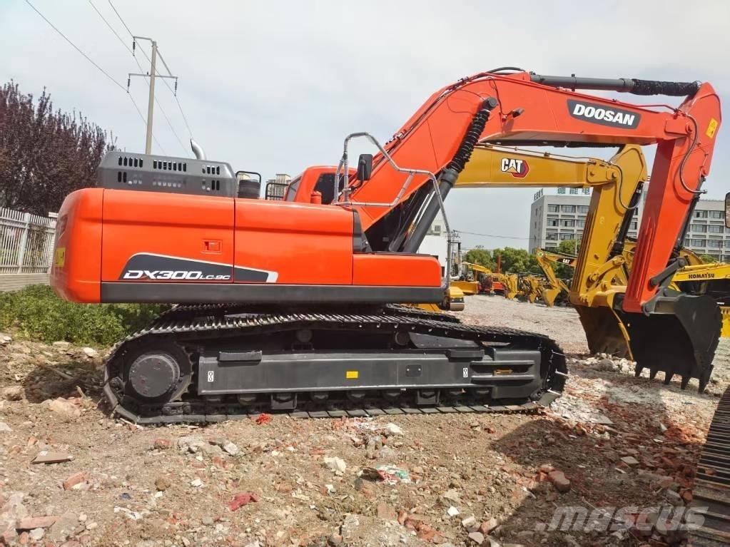 Doosan DX 300 LC-9C Pelle sur chenilles