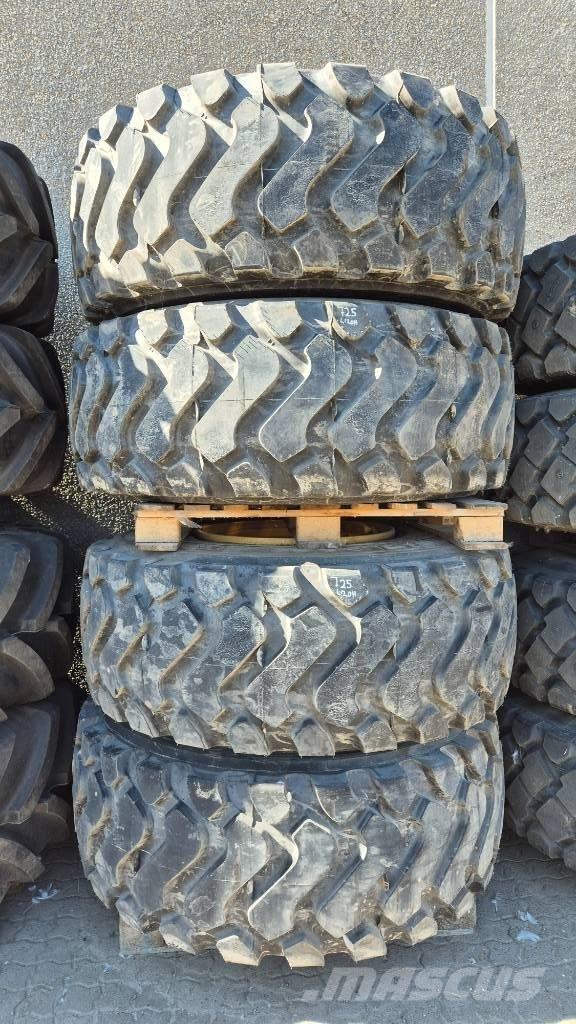 Michelin 23.5R25 Pneus, roues et jantes