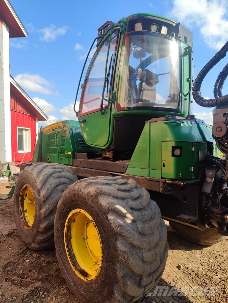 John Deere 1210E Porteur