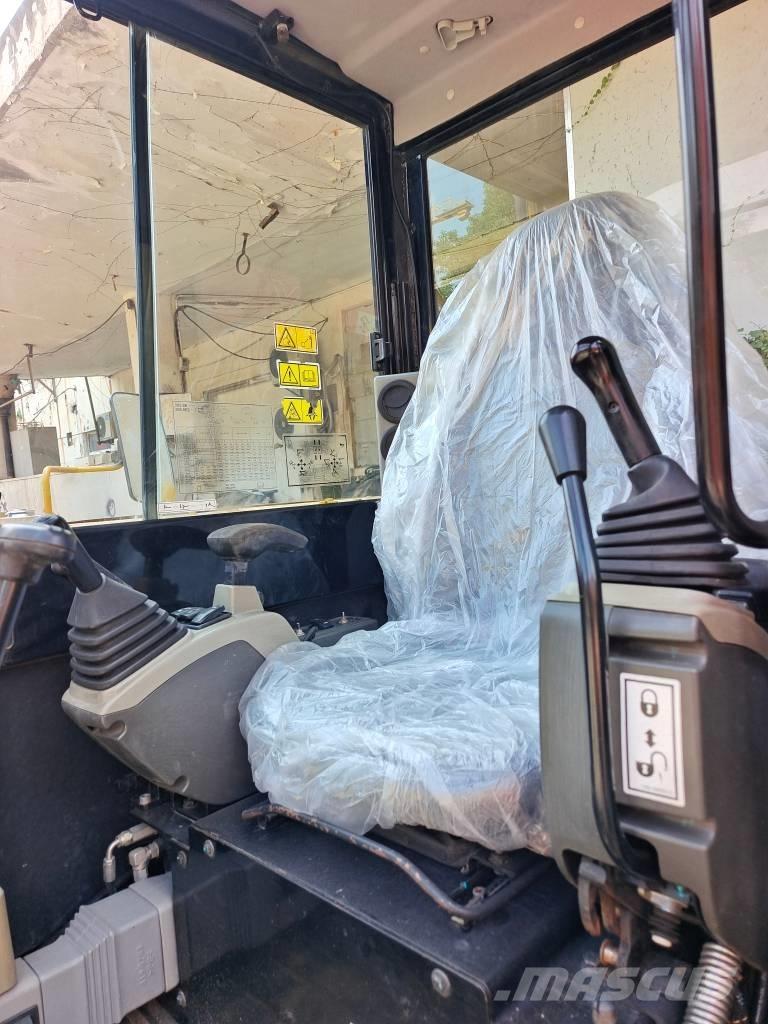 CAT 305.5 E Mini pelle < 7t