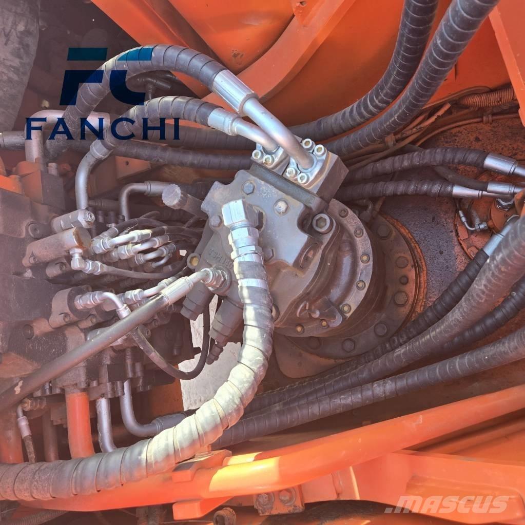 Doosan DX 225 LC Pelle sur chenilles