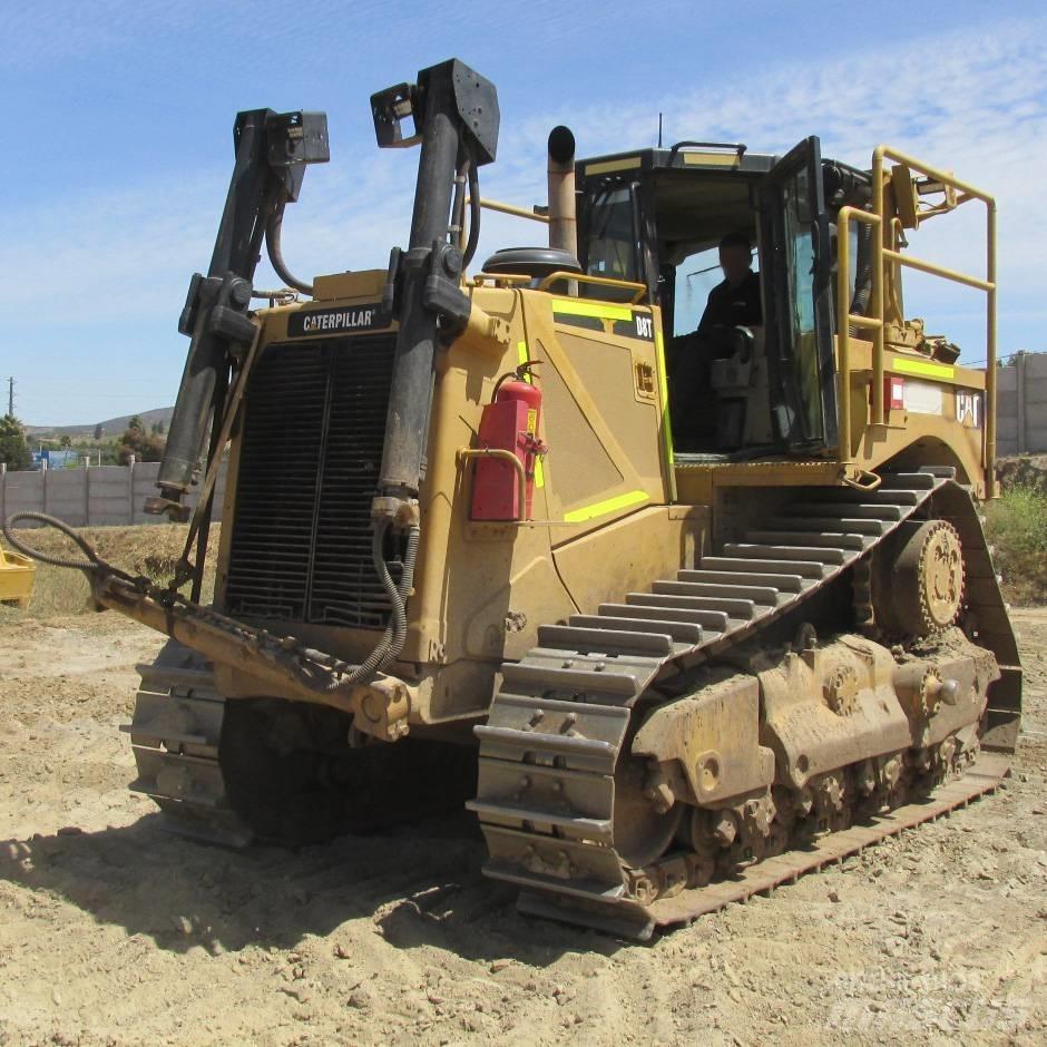 CAT D 8 T Bouteurs sur chenilles