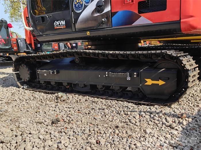 Hitachi ZX 130 Pelle sur chenilles