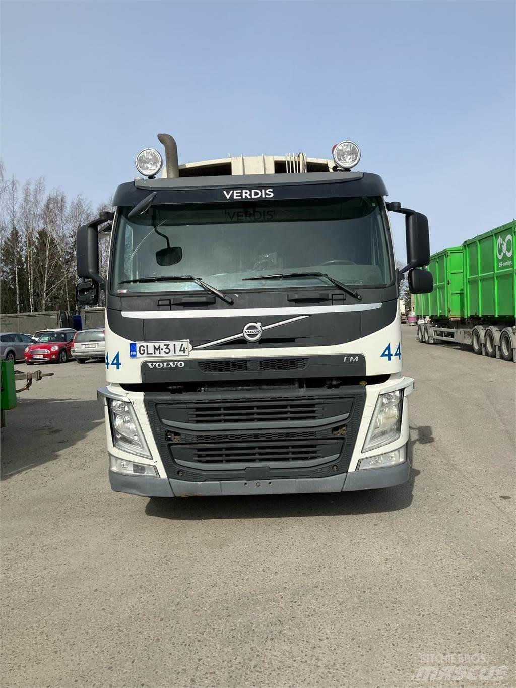 Volvo FM330 Camion poubelle