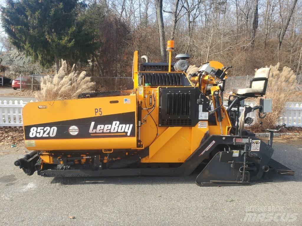 LeeBoy 8520C Finisseur